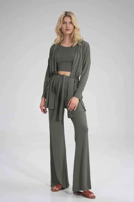 Lekka narzutka damska - narzuta damska oliwkowa M750 rozmiar L/XL